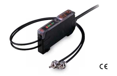 �������wBragg��ł��������俹늴Ÿɔ_��늽^�����ܣ����g��裬�w�eС���͂�ݔ�p�ģ���Ă�ݔ�������y�������V���ȃ�(y��u)�c���ڽY(ji��)��(g��u)�����O(ji��n)�y���ѵõ��ˏV���đ�(y��ng)�á�Ŀǰ�����w���м��g(sh��)�İl(f��)չ��׃��Խ��Խ���죬���w���м��g(sh��)�đ�(y��ng)�����S���I(l��ng)��õ��ˏV���đ�(y��ng)�á�